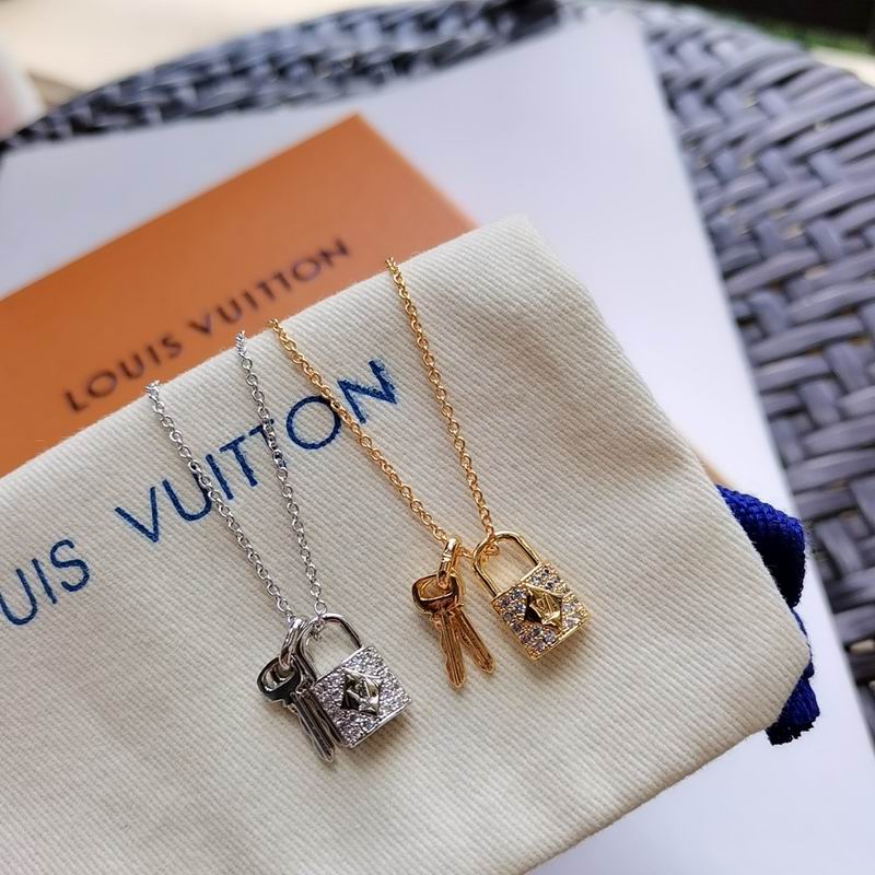 LV Necklace 03ly204